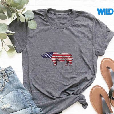 CoolRhinoArtForRhinoceros4thOfJulyUsaFlagtshirt
