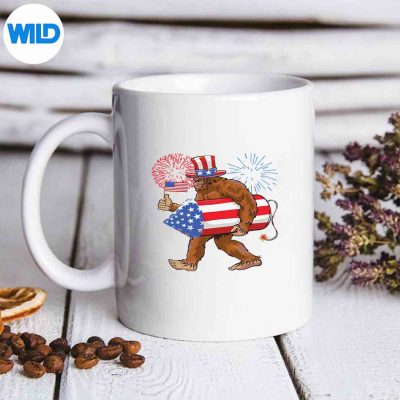 4thOfJulyBigfootAmericanFlagFireworksSasquatchmug