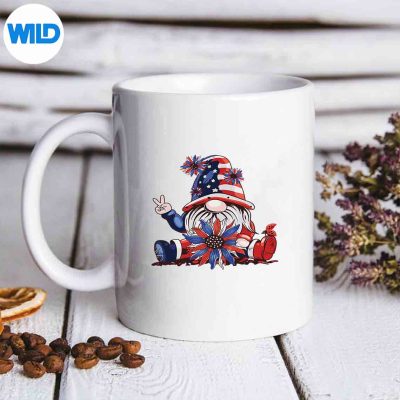 4thOfJulyAmericanFlagPatrioticGnomeWithSunflowermug