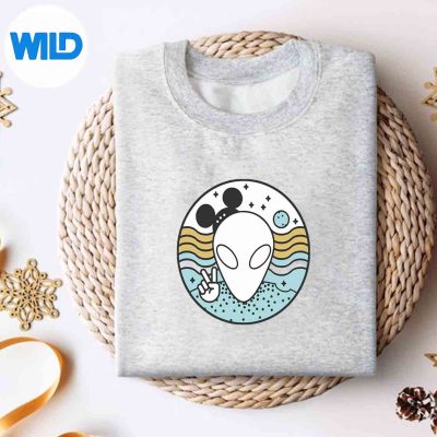 SupportIntergalacticTourismRainbowVintagesweater