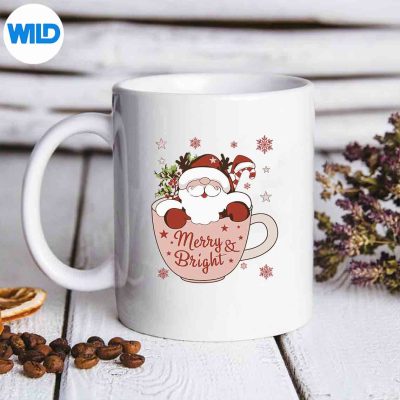 MerryAndBrightChristmasCuteSantaFunnyFamilyXmasmug