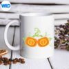 DontEatPumpkinSeedsPregnancyTwinsHalloweenmug