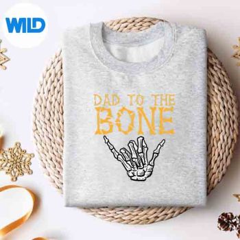 HalloweenDadToTheBoneSkeletonHandFunPapaCostumesweater