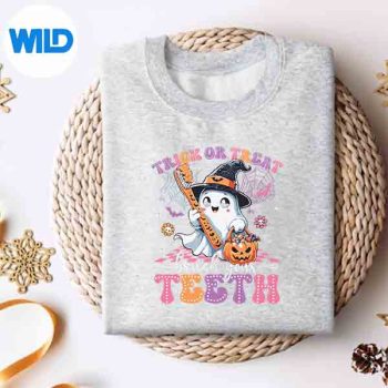 RetroHalloweenTrickOrTreatBrushYourthCuteDentistsweater