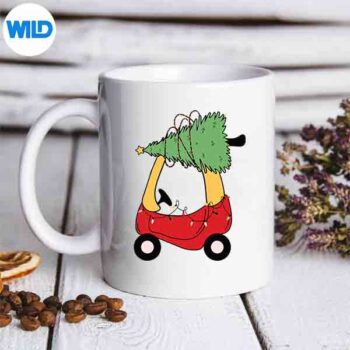 RetroChristmasTreeOnRedCarGirlsXmasHolidaymug